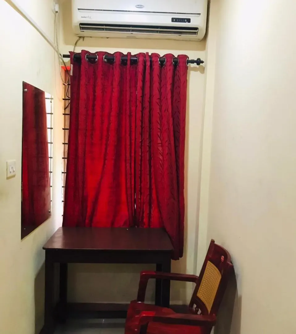 Crown Palace Tourist Home Kochi India
